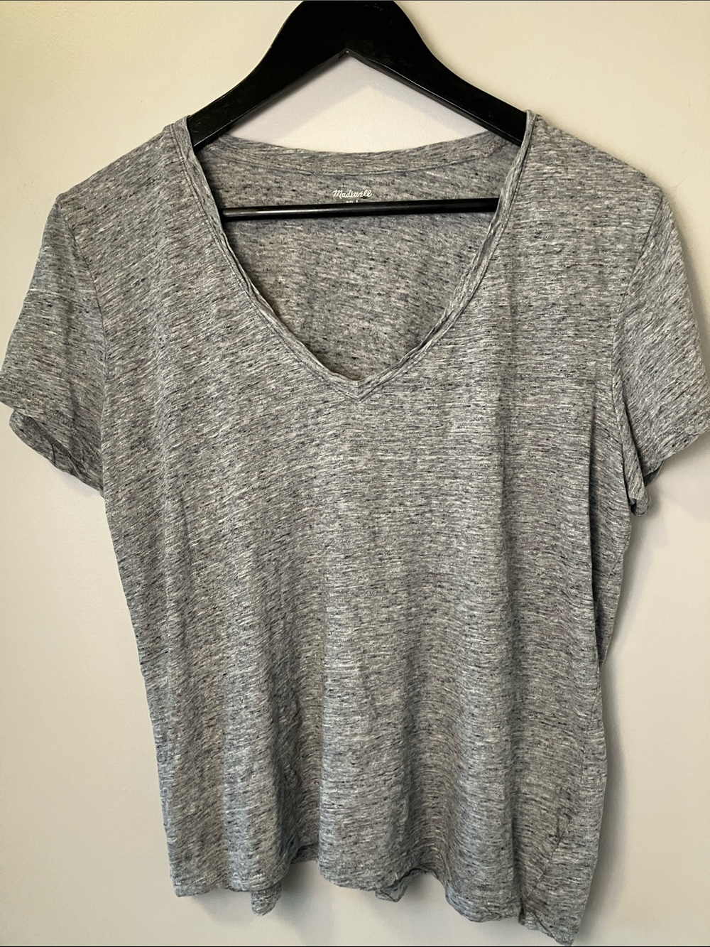 Madewell Gray V-Neck Tee Size Large Classic Casual
